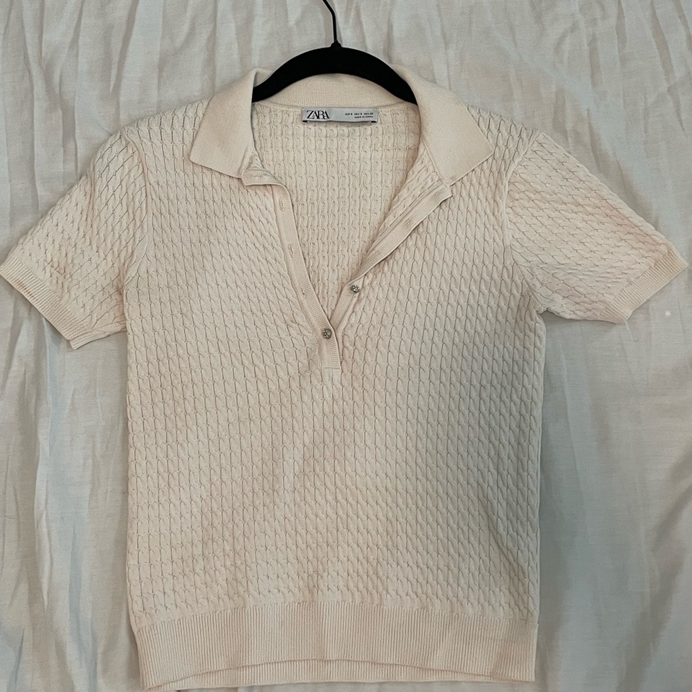 Collared top
